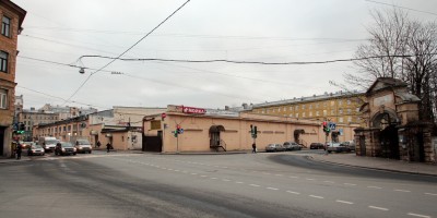 Угол Кременчугской и Миргородской улиц