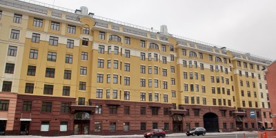 Малый проспект Васильевского острова, 52, фасад
