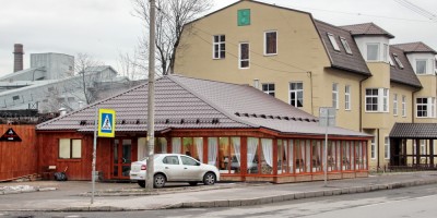 Ресторан на улице Ивана Черных