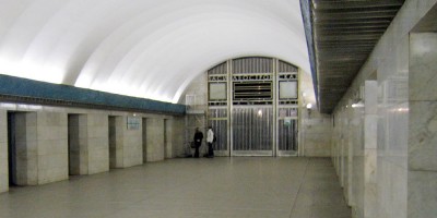 Василеостровская станция метро, подземный зал