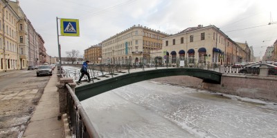 Мучной мост через канал Грибоедова