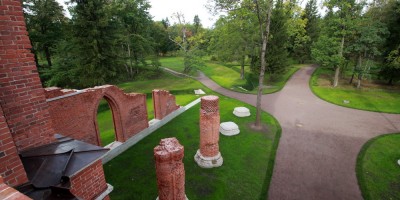 Пушкин, Александровский парк, Шапель, колонны