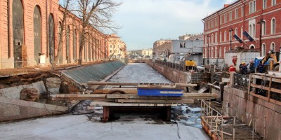 Крюков канал, строительство моста