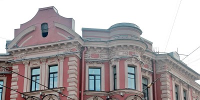 Дом Корзинина на площади Льва Толстого, место башенки на углу с Каменноостровским проспектом