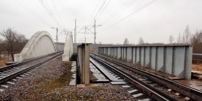 Тярлево, железобетонный железнодорожный путепровод, два моста