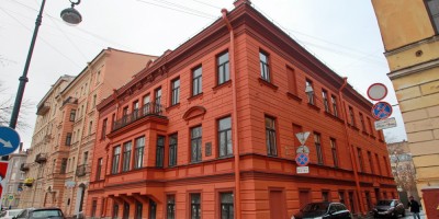 Дом Соловейчика на улице Репина после ремонта
