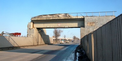 Демонтаж железнодорожного путепровода над Пулковским шоссе