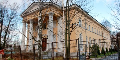 Новосаратовка, лютеранская церковь святой Екатерины