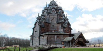 Усадьба Боголовка, Покровская церковь