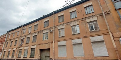 Рижский проспект, дом 26, литера Б, желтый корпус в переулке Лодыгина