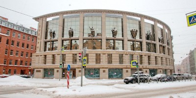 Торговый центр Evropa, Малый проспект Петроградской стороны, 37