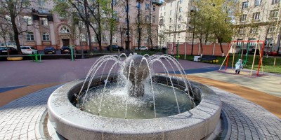 Улица Севастьянова, 4, новый фонтан фонтан