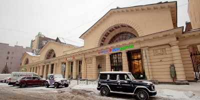 Приморский рынок на Малом проспекте Петроградской стороны, 54-56