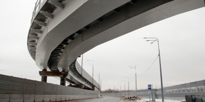 Понтонный, Саперный, развязка с Вознесенским шоссе, Саперный путепровод, съезд
