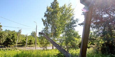 Парголово, остатки знака Ленинград Парголово, остатки знака Ленинград