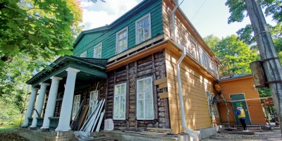 Красное Село, проспект Ленина, дом 114, дворец Михаила Павловича, ремонт