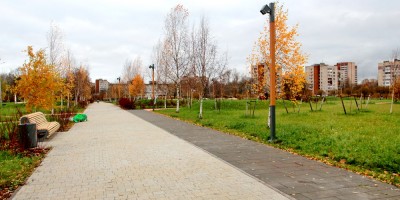 Купчинский сквер и дорожка