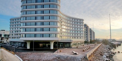 Приморский проспект, дом 80, корпус 2, и Лахтинская гавань