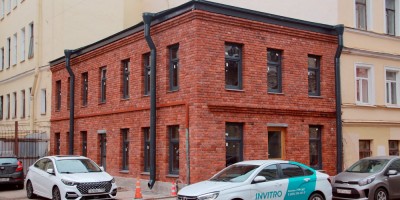 Улица Лабутина, воссозданный флигель Улица Лабутина, воссозданный флигель