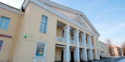 Стрельна, Санкт-Петербургское шоссе, 88, Дом культуры имени Вермишева