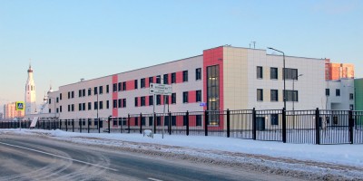 Улица Подвойского, дом 3, школа