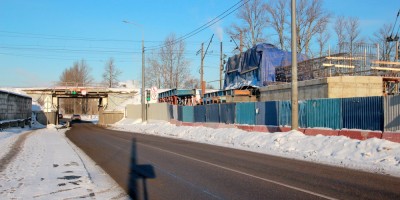 Улица Салова, строительство железнодорожного путепровода