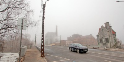 Екатерингофский мост, трамвайная опора