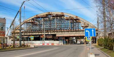 Южное шоссе, железнодорожный путепровод ВСМ