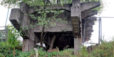 Кушелевская дорога, недостроенный путепровод на Политехническом проспекте, опора