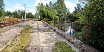 Железобетонный железнодорожный мост через Черную речку