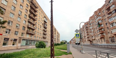 Большеохтинский проспект, трамвайная опора, столб Большеохтинский проспект, трамвайная опора, столб