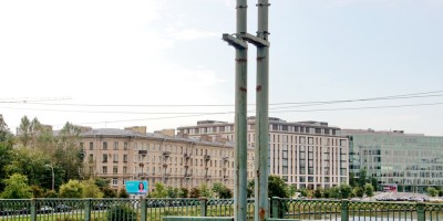 Большой Крестовский мост, троллейбусные опоры